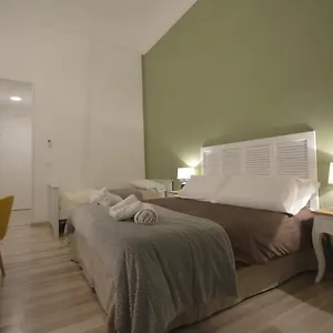  Alojamento de Acomodação e Pequeno-almoço Just Sleep Itália