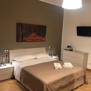 https://guest-house-brianza-room.italymilanhotels.net